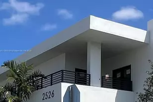 2526 Pierce St, Hollywood, FL 33020 - Photo 2