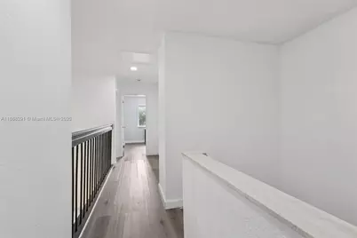 3239 NW 44th St #6, Oakland Park, FL 33309 - Photo 32