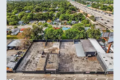 570 NW 54th St, Miami, FL 33127 - Photo 8