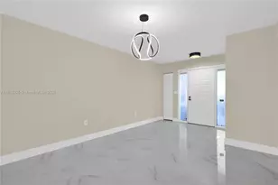 5128 SW 123rd Ave, Cooper City, FL 33330 - Photo 6