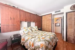 1408 Brickell Bay Dr, Miami, FL 33131 - Photo 14