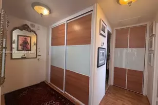 1408 Brickell Bay Dr, Miami, FL 33131 - Photo 12