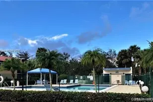 342 Lakeview Dr, Weston, FL 33326 - Photo 10