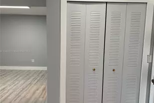 301 NW 177th St, Miami Gardens, FL 33169 - Photo 6