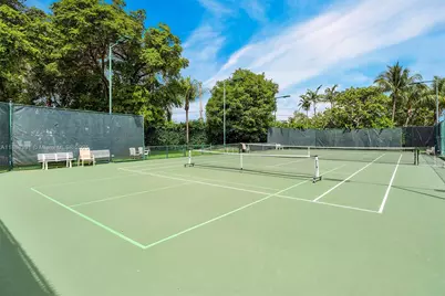 2000 Towerside Ter #610, Miami, FL 33138 - Photo 36