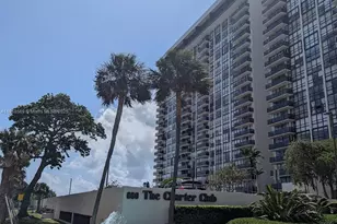 600 NE 36th St, Miami, FL 33137 - Photo 2