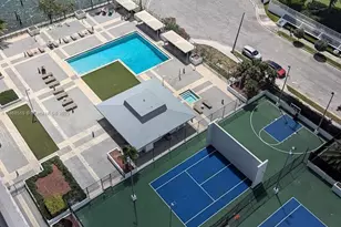 600 NE 36th St, Miami, FL 33137 - Photo 4