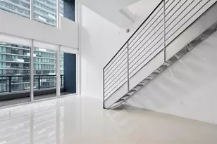 60 SW 13th St, Miami, FL 33130 - Photo 2