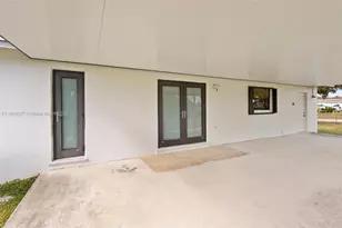 27661 SW 162nd Ct, Homestead, FL 33031 - Photo 8