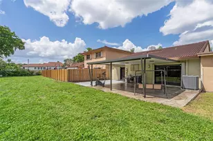 6646 NW 175th Terrace, Hialeah, FL 33015 - Photo 22