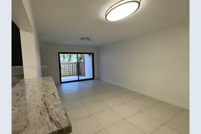 10245 NW 9th St Cir #114-9, Miami, FL 33172 - Photo 6