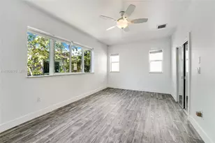 3160 New York St, Miami, FL 33133 - Photo 10
