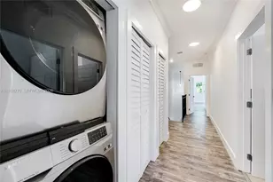 3160 New York St, Miami, FL 33133 - Photo 14