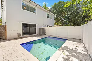 3160 New York St, Miami, FL 33133 - Photo 22