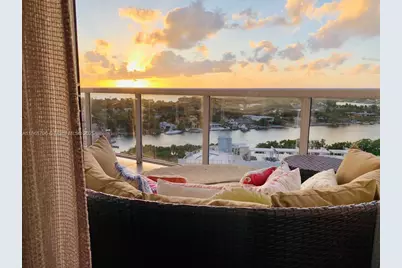 6301 Collins Ave #1606, Miami Beach, FL 33141 - Photo 1