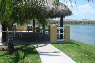 2621 SE 15th Pl, Homestead, FL 33035 - Photo 16