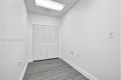 207 E Hallandale Beach Blvd, Hallandale Beach, FL 33009 - Photo 30