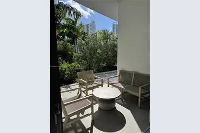 17550 Collins Ave #402, Sunny Isles Beach, FL 33160 - Photo 4