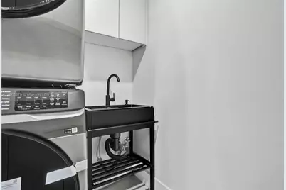 1931 NE 186th Dr, North Miami Beach, FL 33179 - Photo 46