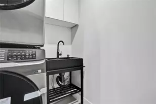 1931 NE 186th Dr, North Miami Beach, FL 33179 - Photo 46