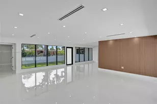 1931 NE 186th Dr, North Miami Beach, FL 33179 - Photo 16