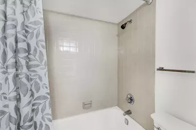 900 NE 195th Street #607, Miami, FL 33179 - Photo 24