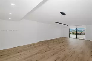 2500 Parkview Dr, Hallandale Beach, FL 33009 - Photo 20