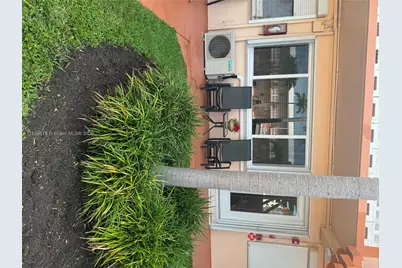 900 SW 11th Ave #8C, Hallandale Beach, FL 33009 - Photo 2