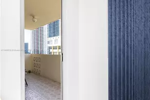 1833 S Ocean Dr, Hallandale Beach, FL 33009 - Photo 24