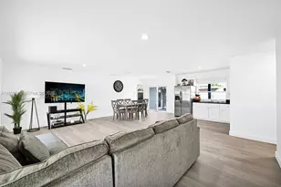 7969 Ramona St, Miramar, FL 33023 - Photo 8