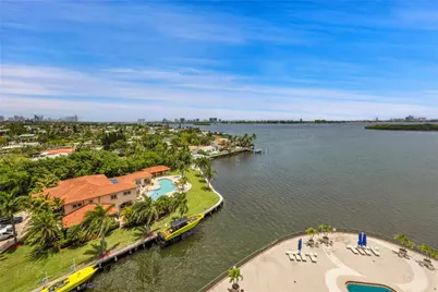 1800 NE 114th St #1103, Miami, FL 33181 - Photo 2