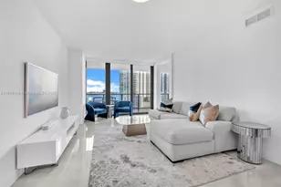 650 NE 32nd St, Miami, FL 33137 - Photo 1