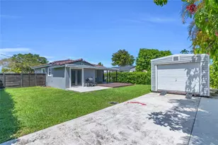 6490 SW 37th St, Miami, FL 33155 - Photo 20