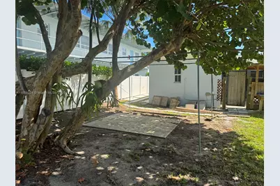 121 Linda Ln, Palm Beach Shores, FL 33404 - Photo 48