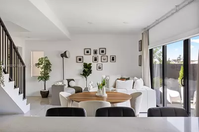 321 NW 13th Pl, Florida City, FL 33034 - Photo 14