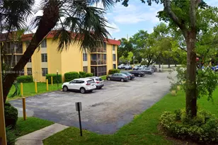 3490 Foxcroft Rd, Miramar, FL 33025 - Photo 20