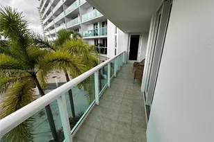 100 Bayview Dr, Sunny Isles Beach, FL 33160 - Photo 22