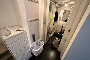 100 Bayview Dr, Sunny Isles Beach, FL 33160 - Photo 30