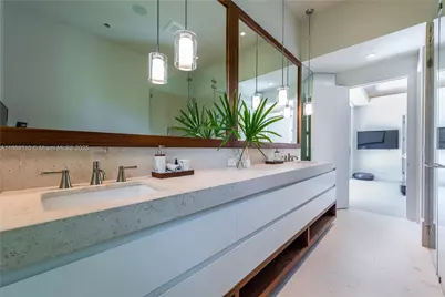 864 NE 84th St, Miami, FL 33138 - Photo 26