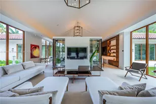 864 NE 84th St, Miami, FL 33138 - Photo 12