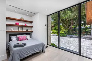 864 NE 84th St, Miami, FL 33138 - Photo 38