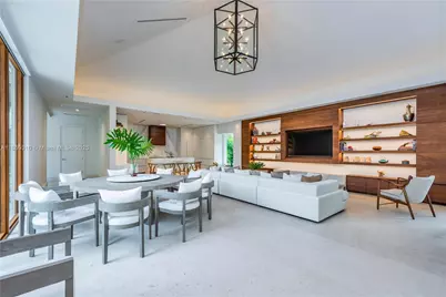 864 NE 84th St, Miami, FL 33138 - Photo 16