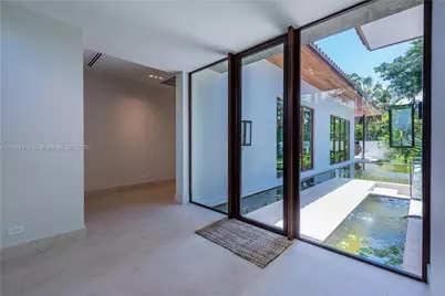 864 NE 84th St, Miami, FL 33138 - Photo 10