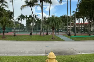 2600 W Sunrise Lakes Dr, Sunrise, FL 33322 - Photo 16