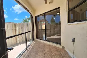 3214 San Remo Cir, Homestead, FL 33035 - Photo 12