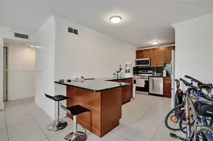 1801 S Treasure Dr, North Bay Village, FL 33141 - Photo 4