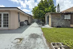 18013 SW 139th Pl, Miami, FL 33177 - Photo 24