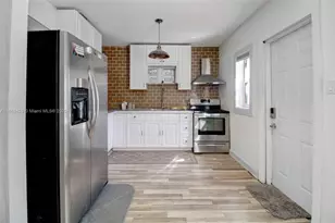14440 Monroe St, Miami, FL 33176 - Photo 10
