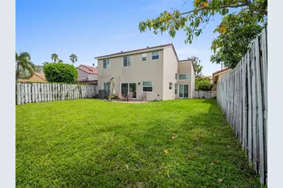 1340 NW 125th Ter, Sunrise, FL 33323 - Photo 10