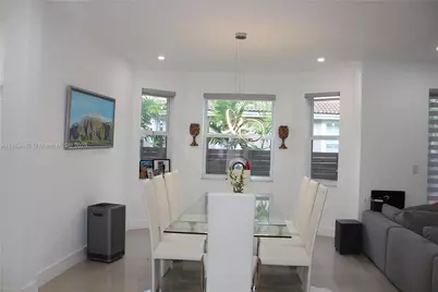 8415 NW 108th Pl, Doral, FL 33178 - Photo 10